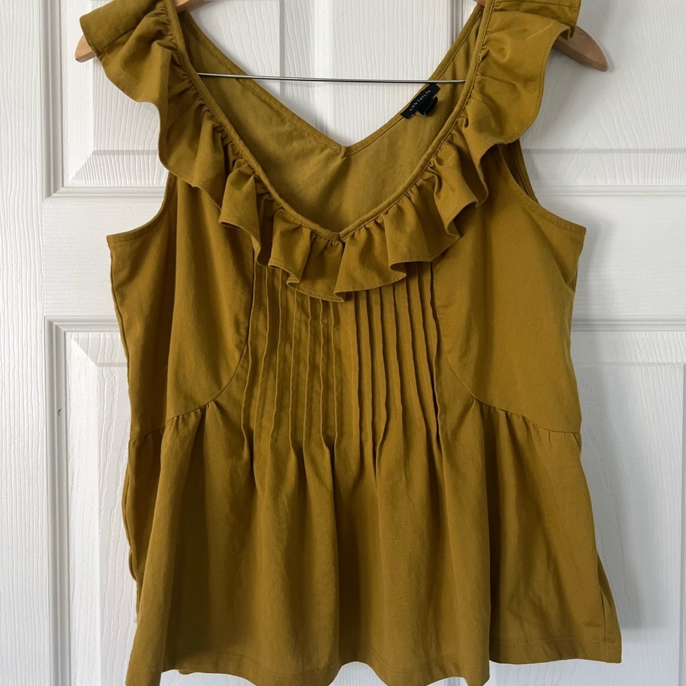 Ann Taylor Pintucked Ruffle Shell Top In Amber Green - S - Picture 5 of 11